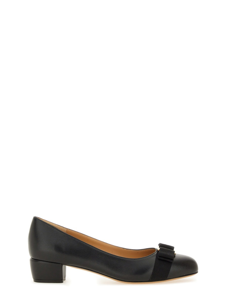 Ferragamo Women Leather "Vara" Shoe