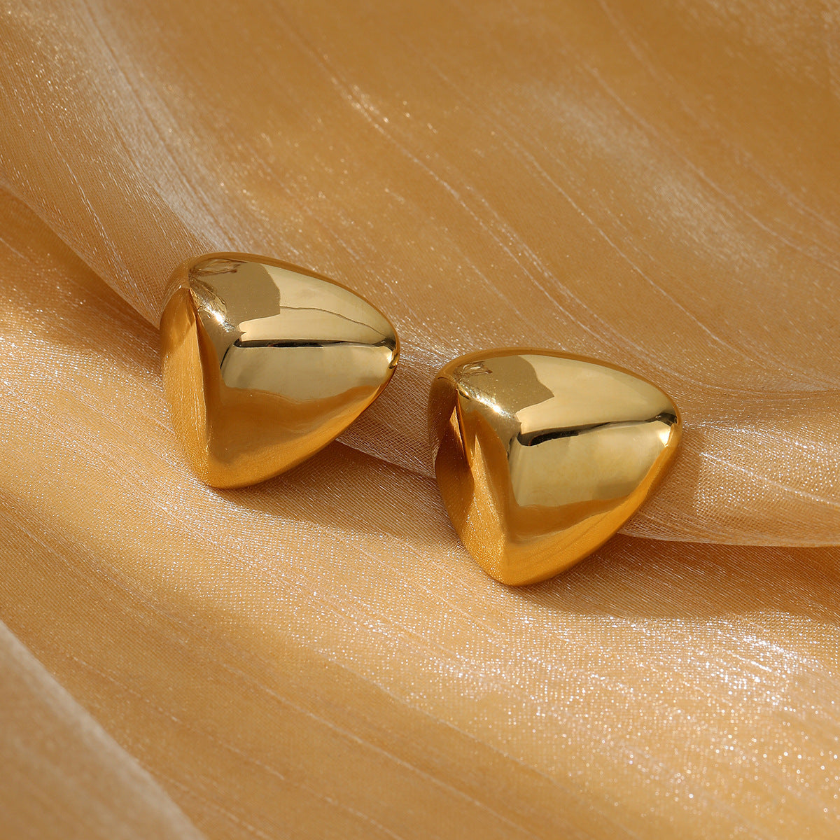 Simple Internet Celebrity Non Fading Lovely Titanium Steel Earrings 18K Gold Stainless Steel High Grade All Match Earrings