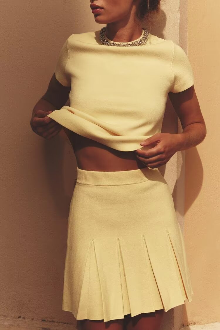 Jewelry Knitted Top Wide Pleated Knitted Mini Skirt Two Piece Sets