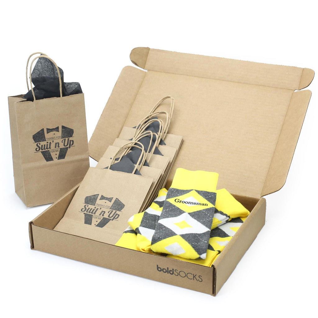 Customizable Groomsmen Gift Set Daisy Yellow Gray Argyle Men’s Dress Socks