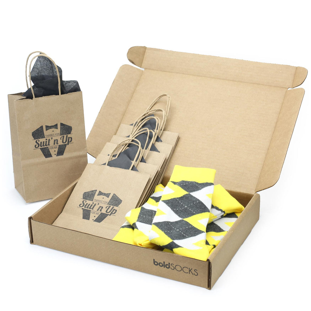 Customizable Groomsmen Gift Set Daisy Yellow Gray Argyle Men’s Dress Socks