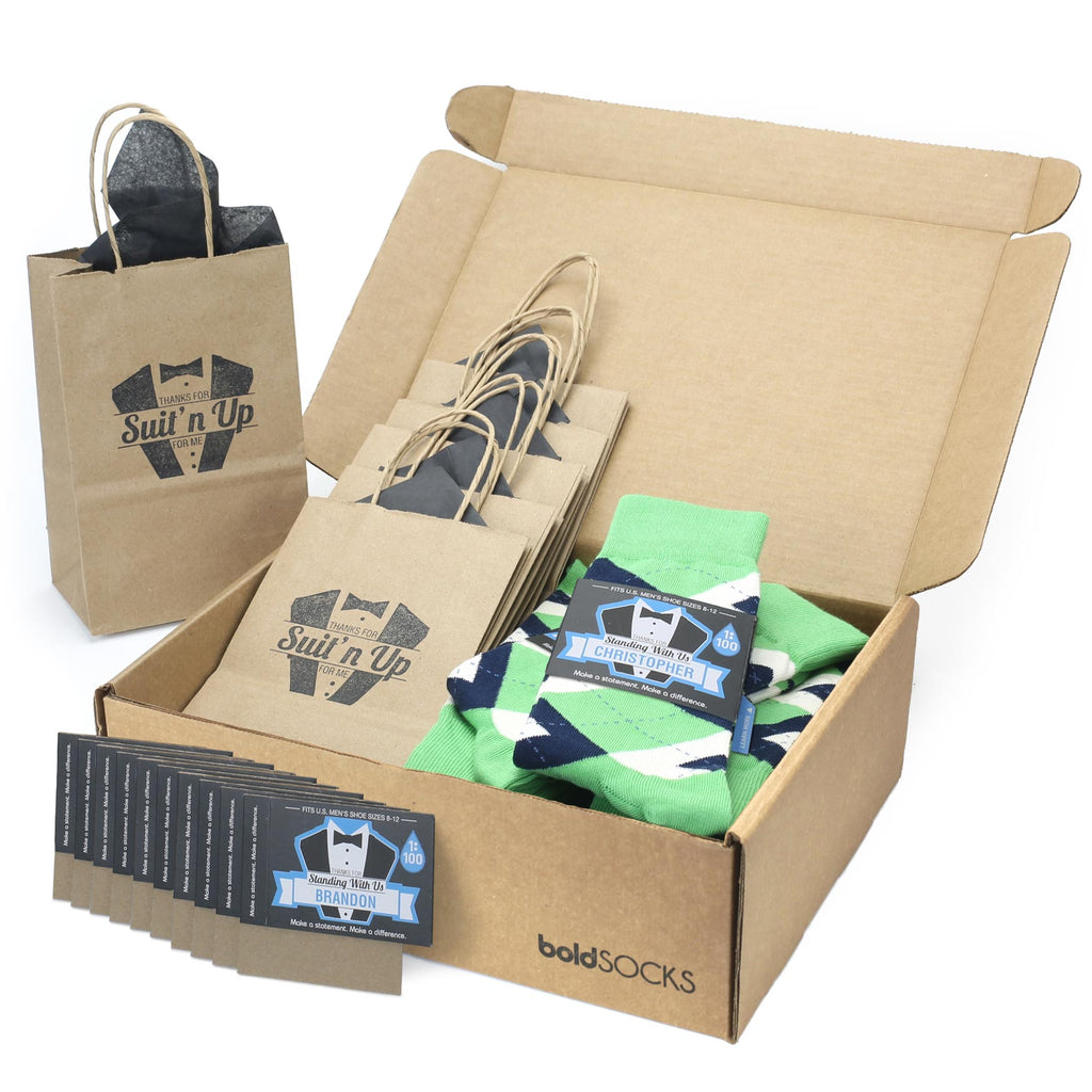 Customizable Groomsmen Gift Set Clover Green Navy Argyle Men’s Dress Socks