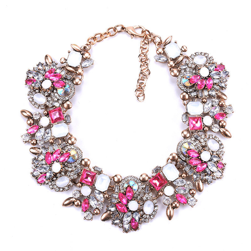 Short Necklace Women Ornament Full Diamond Exaggerated Floral Necklace Clothing Accessories