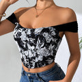 Printed ultra short crop top with exposed navel for summer