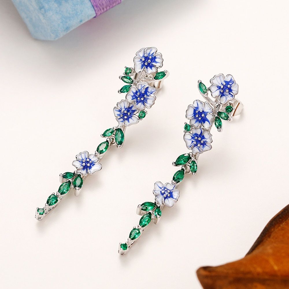 BLUE FLOWER CHAIN EARRINGS (PAIR)