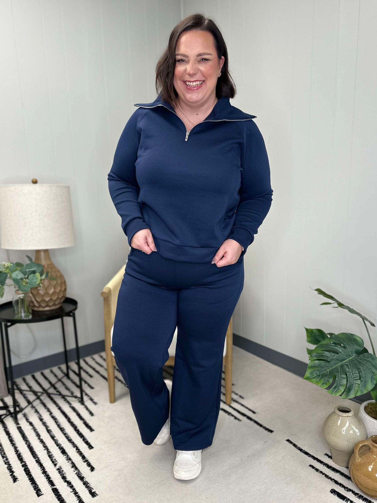 Hamptons Travel Half Zip Pullover in Magenta