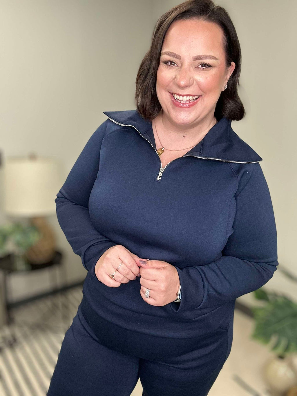 Hamptons Travel Half Zip Pullover in Magenta