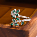 EMERALD LEAF WRAP RING (ADJUSTABLE)