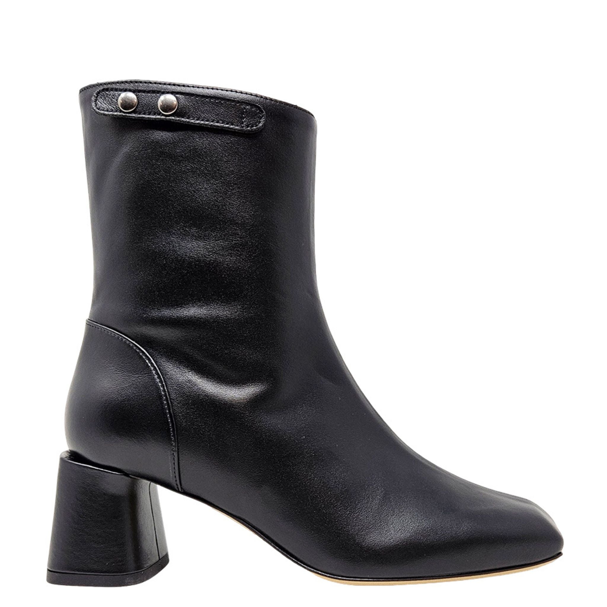 The Keli Black Ankle Boot