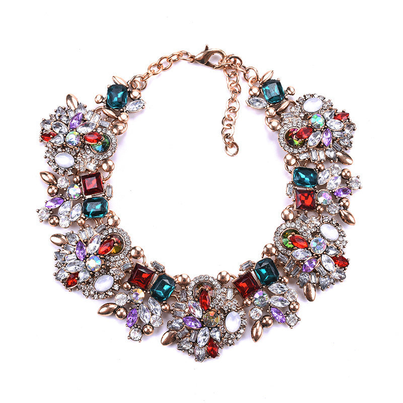 Short Necklace Women Ornament Full Diamond Exaggerated Floral Necklace Clothing Accessories