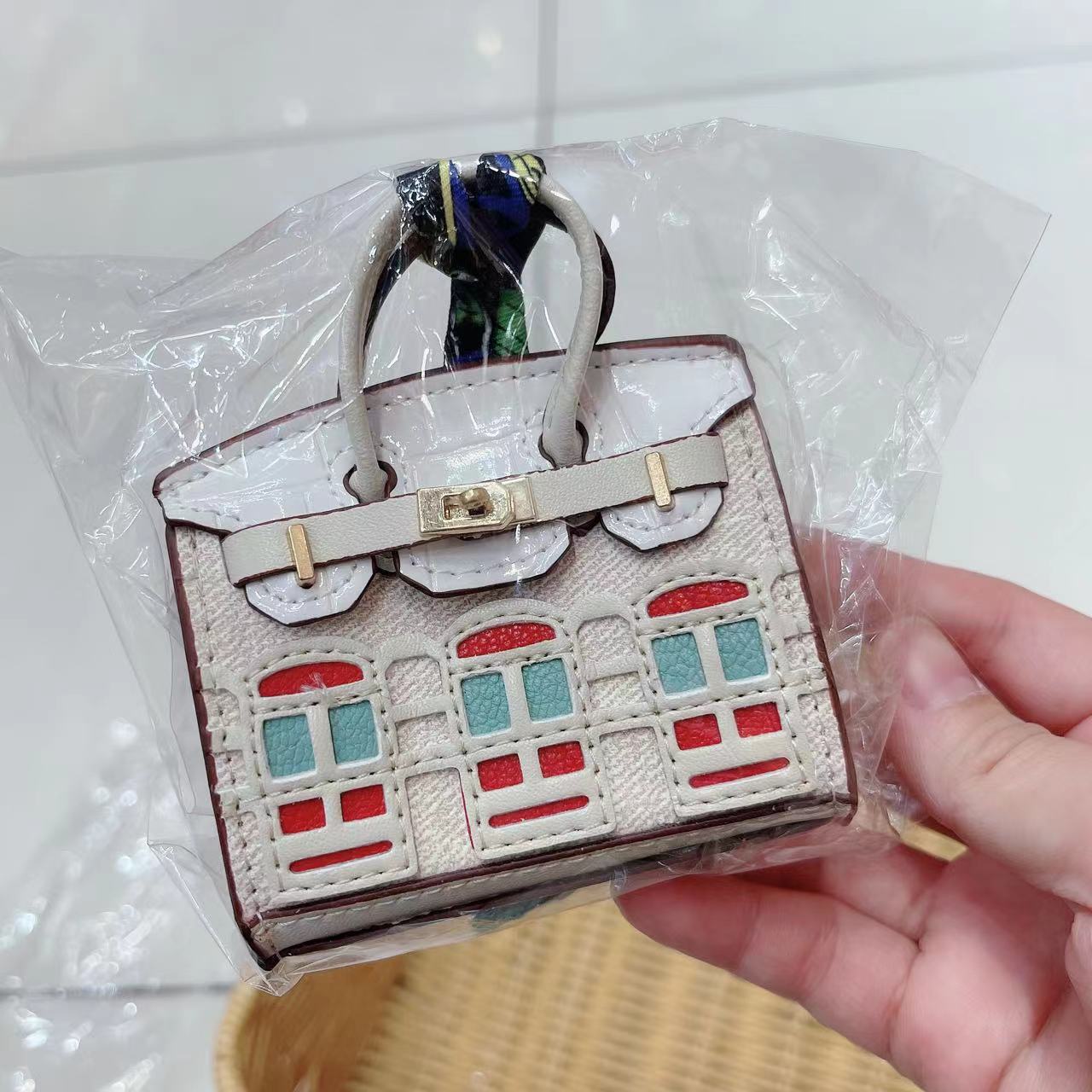 Small house bag mini window pendant headphone bag lipstick car key backpack backpack decoration