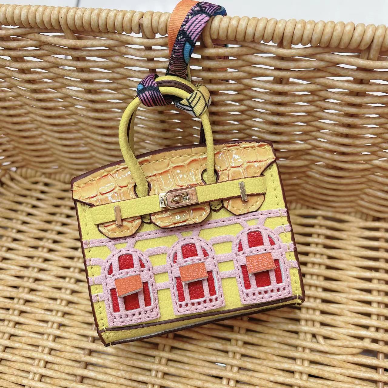 Small house bag mini window pendant headphone bag lipstick car key backpack backpack decoration