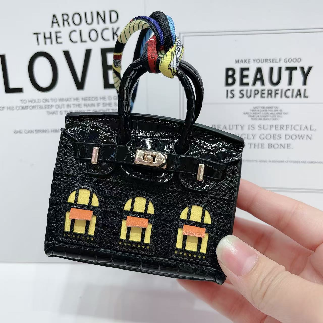 Small house bag mini window pendant headphone bag lipstick car key backpack backpack decoration