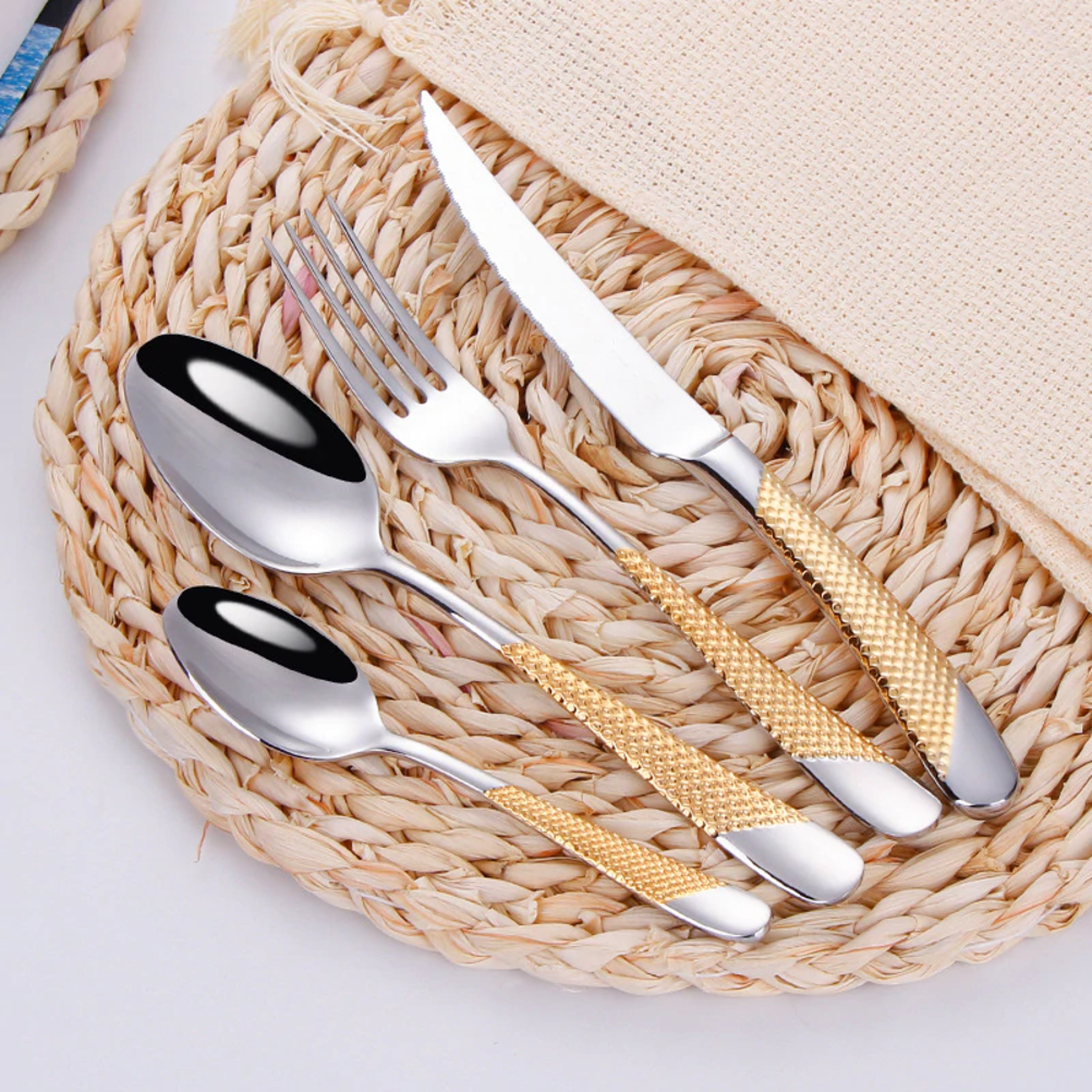 Diagonal Textured Stainless Steel Cutlery Set | 3CARATS