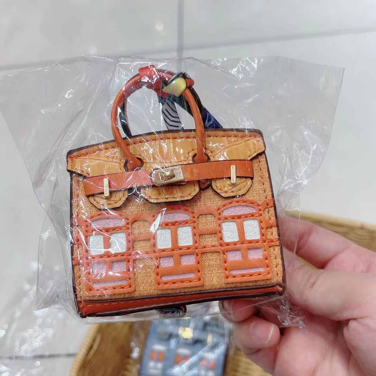 Small house bag mini window pendant headphone bag lipstick car key backpack backpack decoration