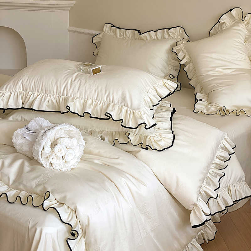 French Sweetheart Ruffle Egyptian Cotton Duvet Cover Set | 3CARATS