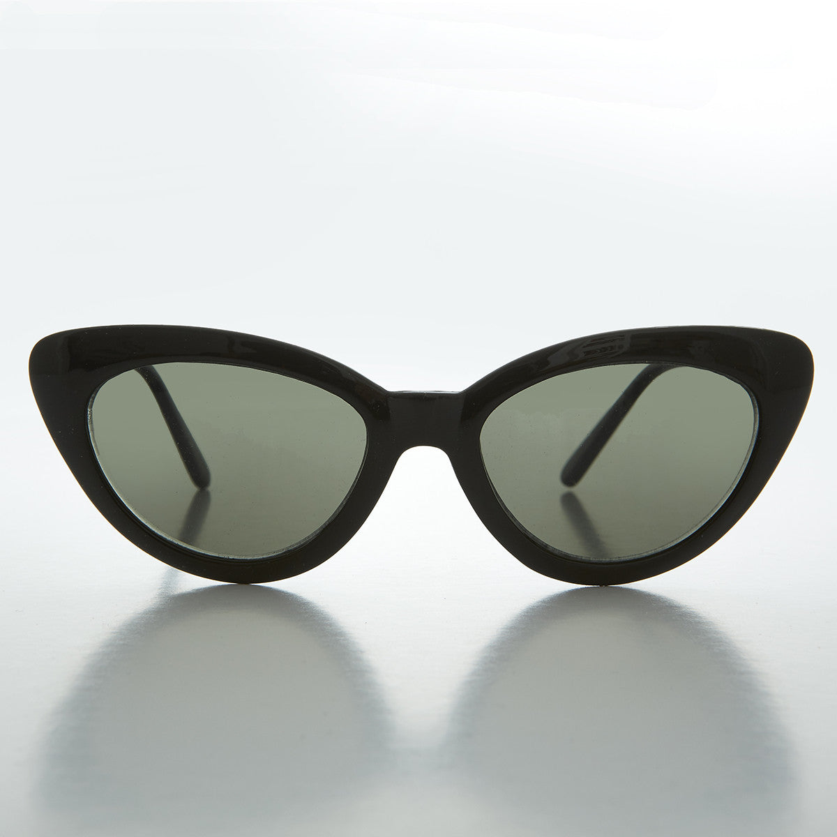 Classic Retro Cat Eye Vintage Sunglass - Greta