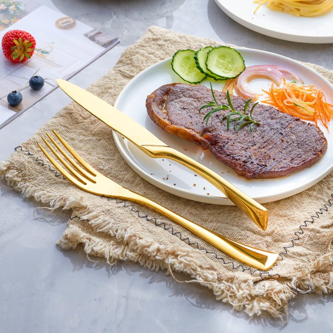 Jet Black Cutlery Set | 3CARATS