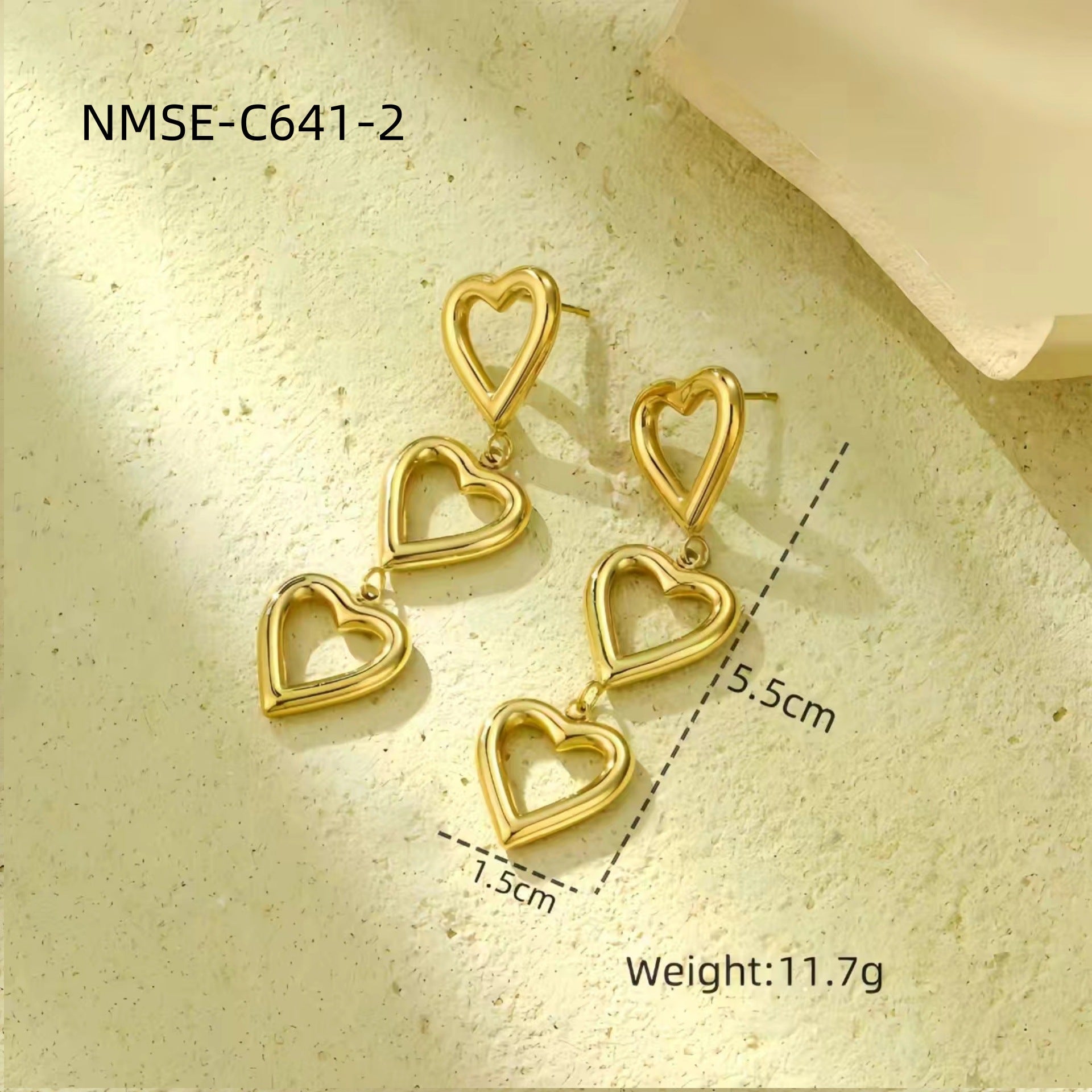 Retro Love 18K Gold Titanium Steel Earrings Five Pointed Star Special Interest Design High Sense Stainless Steel Studs
