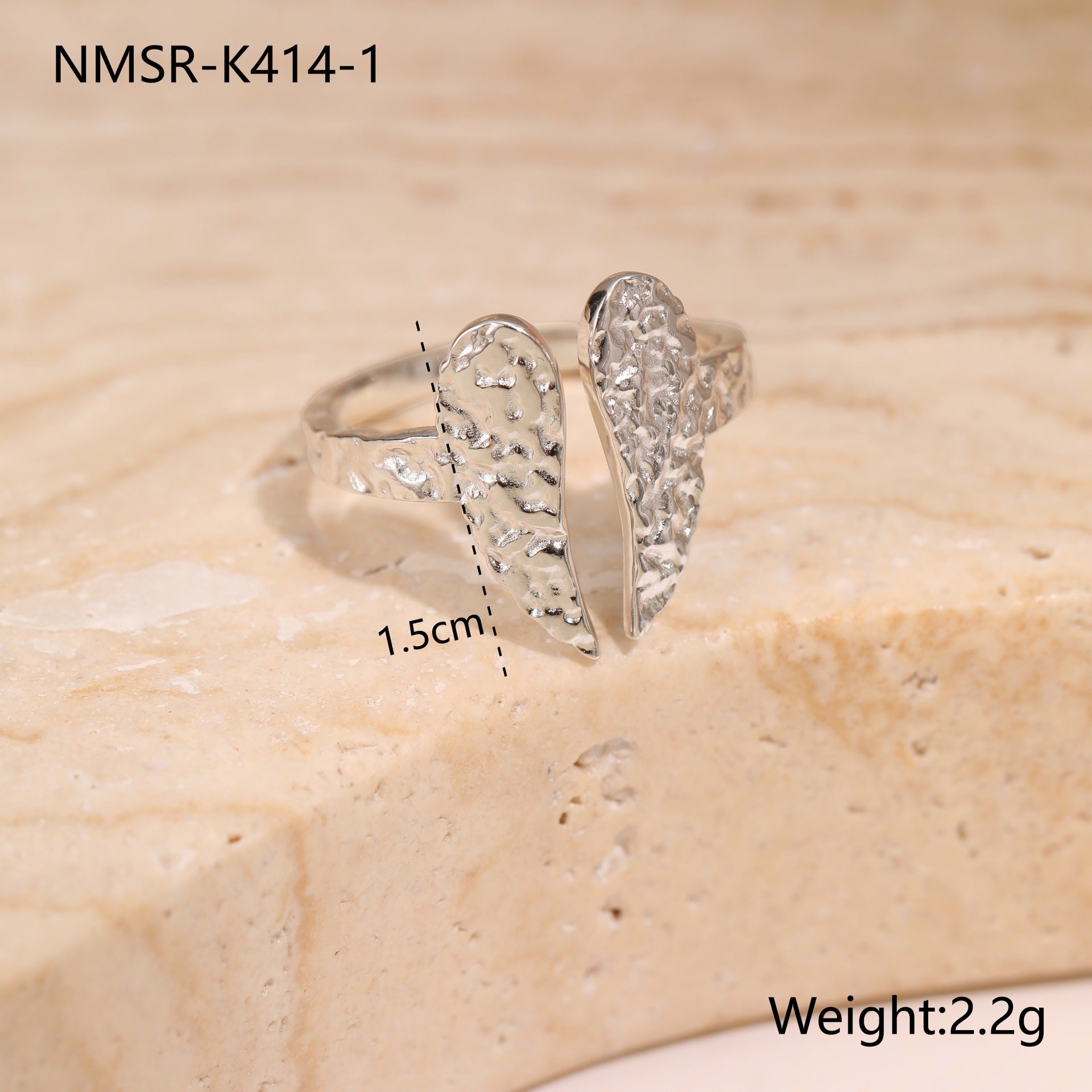 Hollow Out Cutout Heart Shape with Diamond Embellished Stainless Steel Necklace Design Clavicle Chain High Sense Necklace