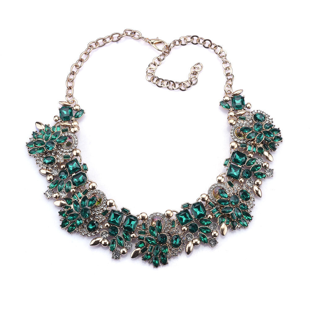 Short Necklace Women Ornament Full Diamond Exaggerated Floral Necklace Clothing Accessories