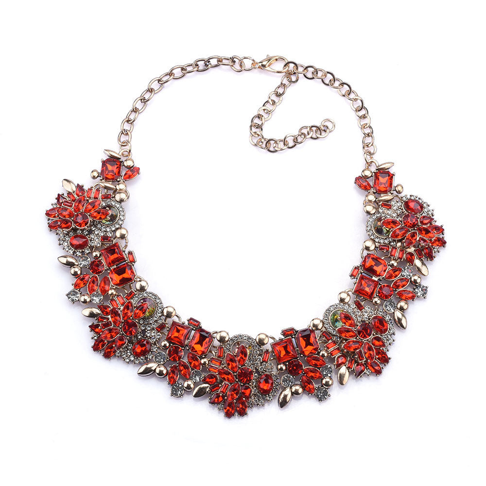 Short Necklace Women Ornament Full Diamond Exaggerated Floral Necklace Clothing Accessories