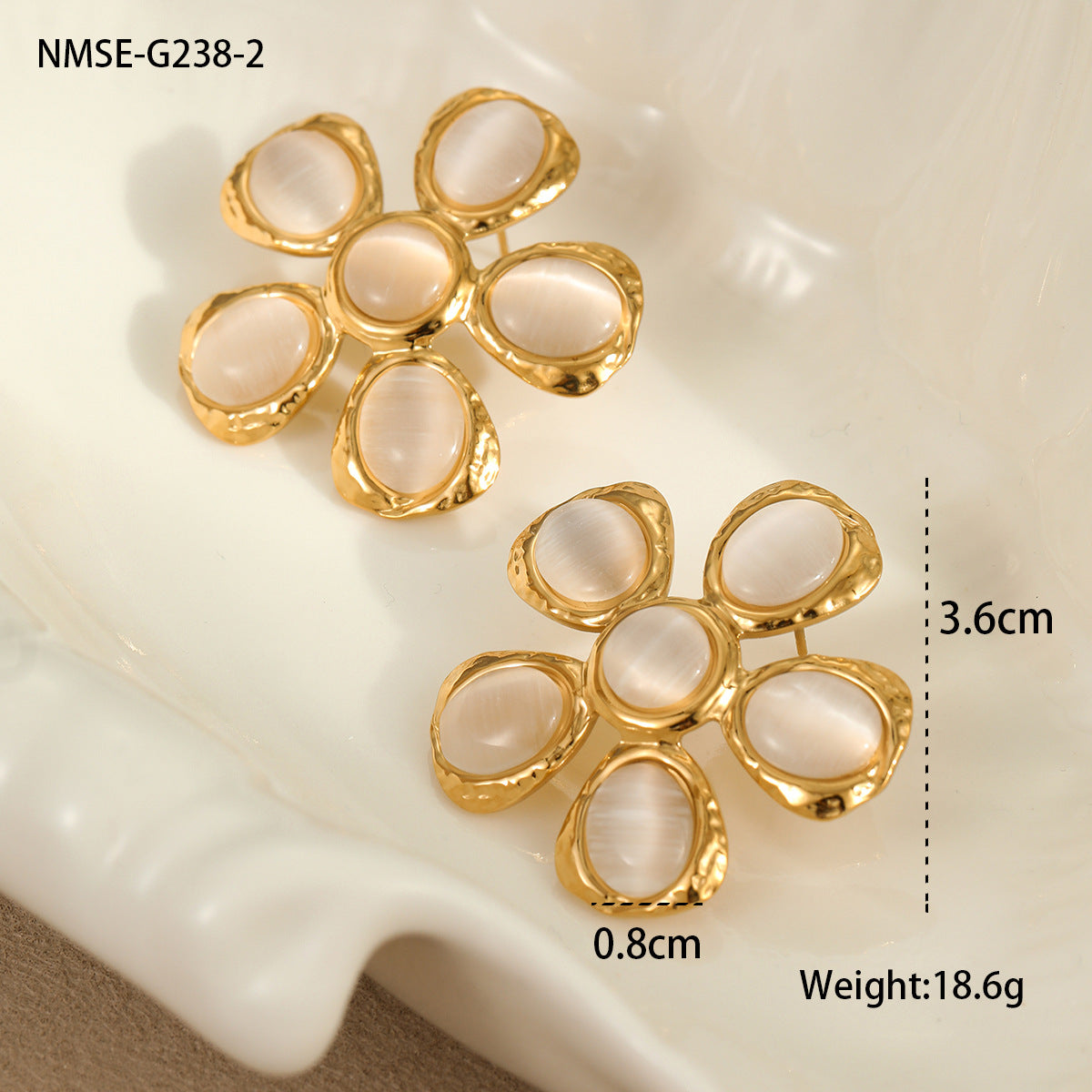 Vintage 18K Gold Stainless Steel High Grade Cat Eye Hammer Pattern Floral Earrings Eardrops