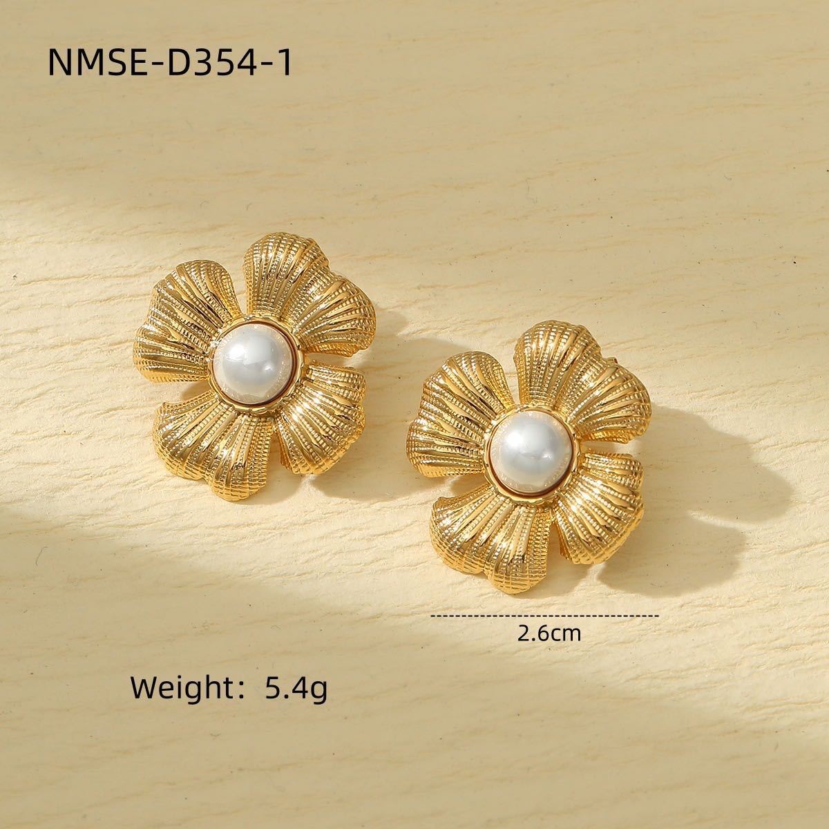 Pearl Series Earrings Stainless Steel 18K Gold Plating Stud Earrings Elegant Floral Earrings