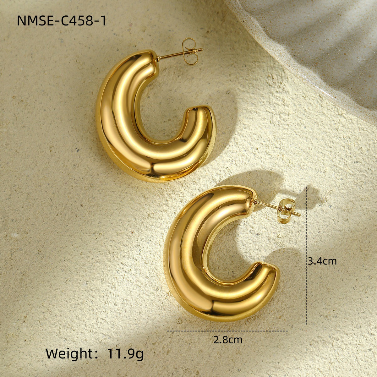 Texture Stainless Steel Earrings Retro High-Grade Hollow Out Cutout 18K Gold Titanium Steel Earrings Ornament