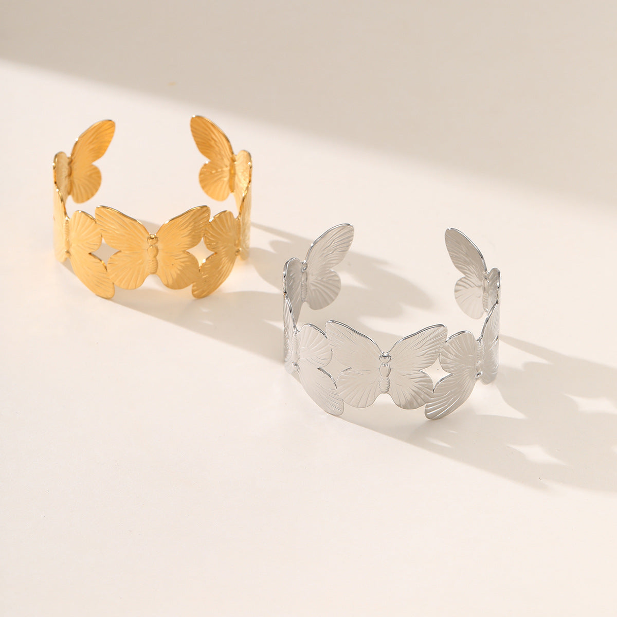 Niche Design 18K Gold Titanium Steel Butterfly Bracelet Women Cold Light Luxury Bracelet Does Not Fade