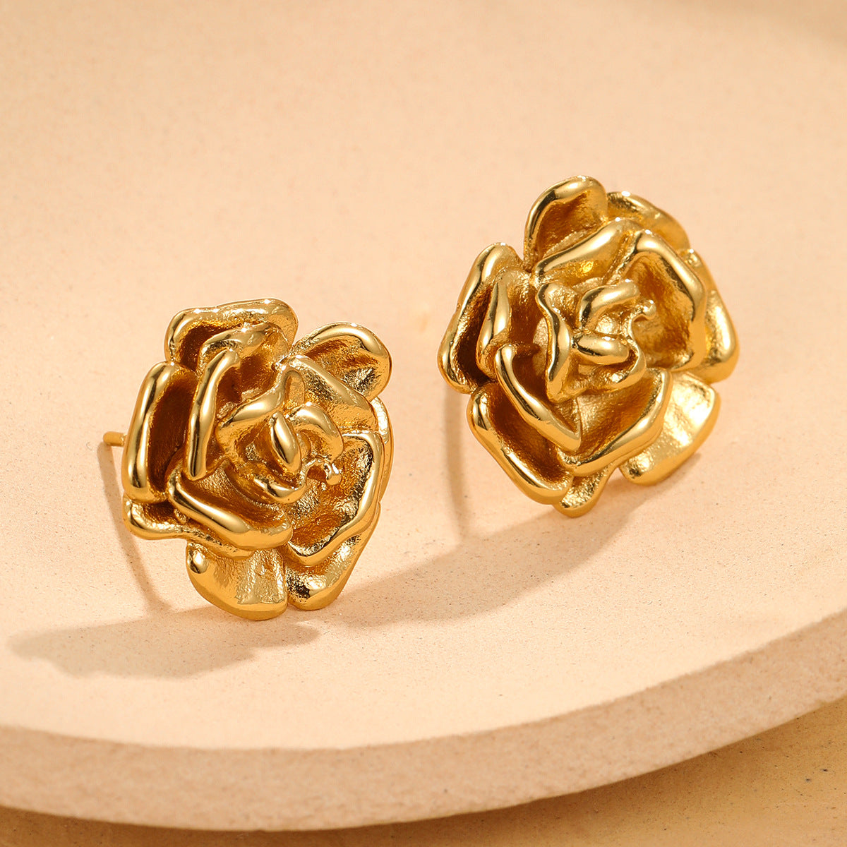 Rose Stainless Steel Studs Exquisite Refined Grace Niche 18K Gold Plating Earrings