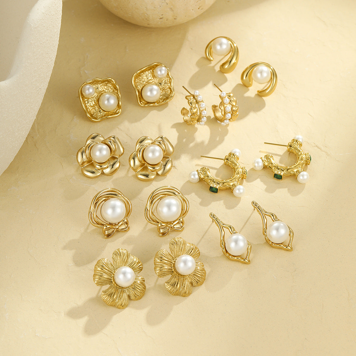 Pearl Series Earrings Stainless Steel 18K Gold Plating Stud Earrings Elegant Floral Earrings