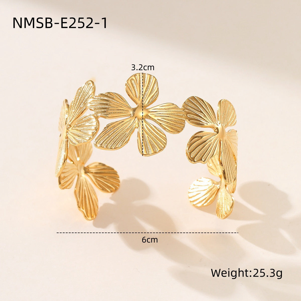 Floral 18K Titanium Steel Bracelet Exaggerated Personalized Stainless Steel Petals Bracelet Jewelry Women