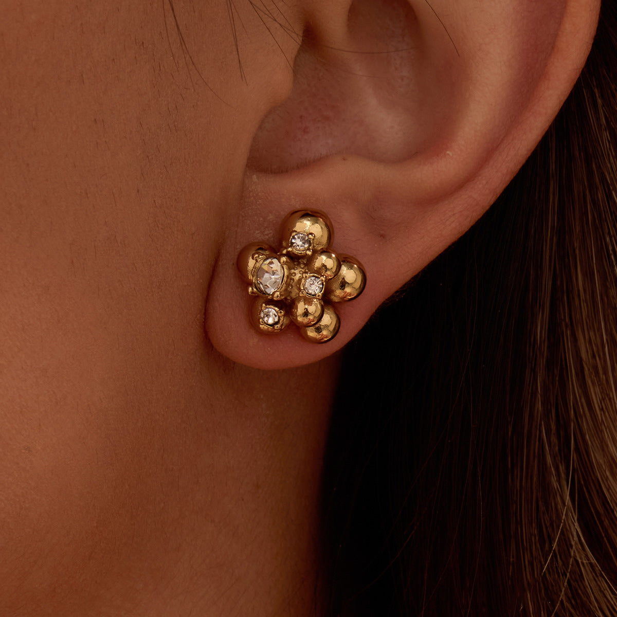 Zircon Beads Floral Stainless Steel Studs Special Interest Design Temperamental Cold Earrings