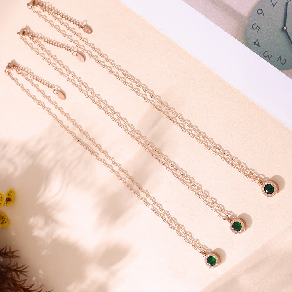Rose Gold Roman Emerald round Glass Stone Embellished Necklace Women Retro Affordable Luxury Feeling Titanium Steel Clavicle Chain