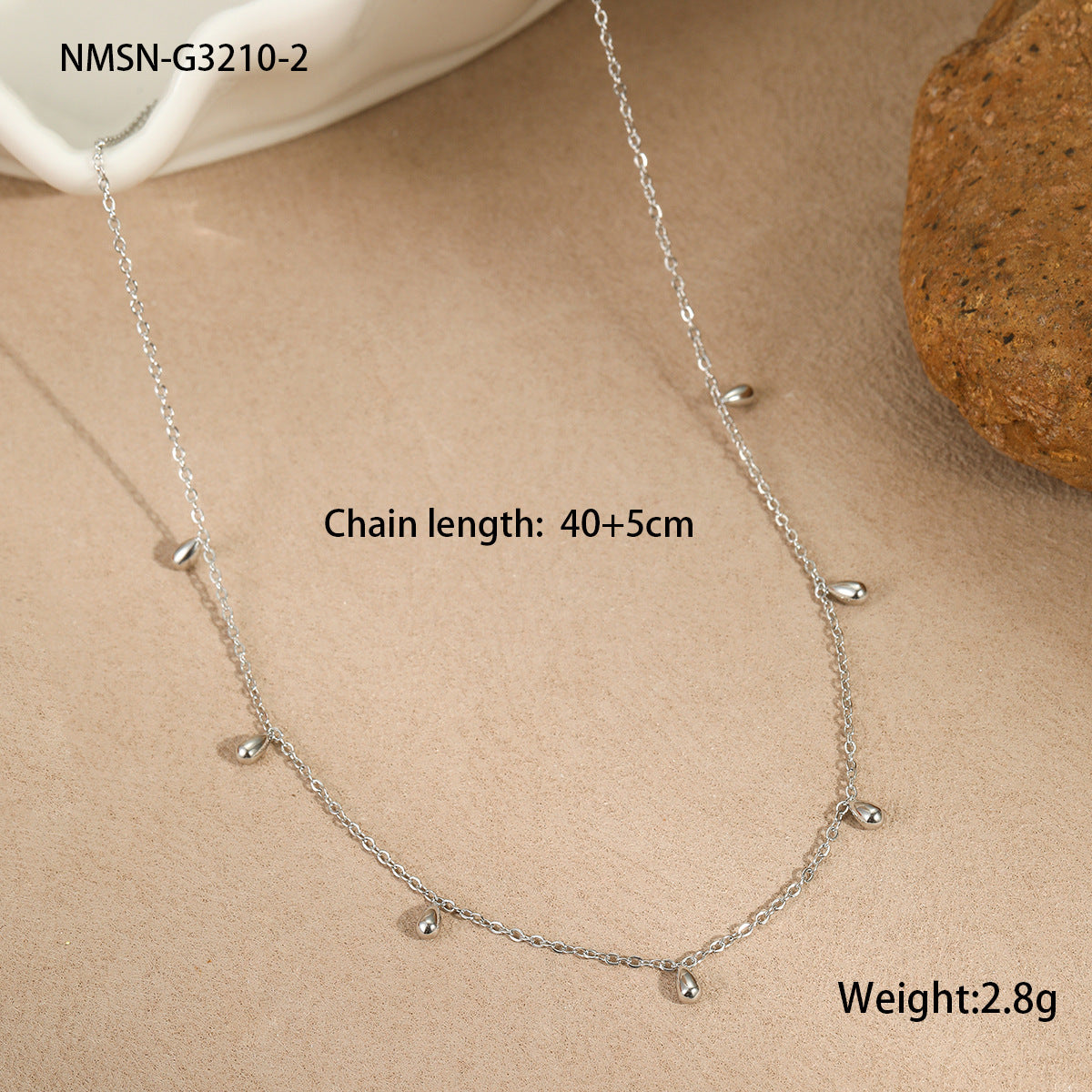 Minimalist Light Luxury Minority Titanium Steel Necklace Water Drop Tassel Clavicle Chain Plated 18K Advanced Sense Necklace Direct