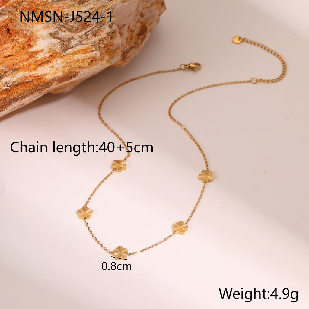 Five Petal Floral Stainless Steel Necklace Gold Plated Affordable Luxury All Matching Necklace