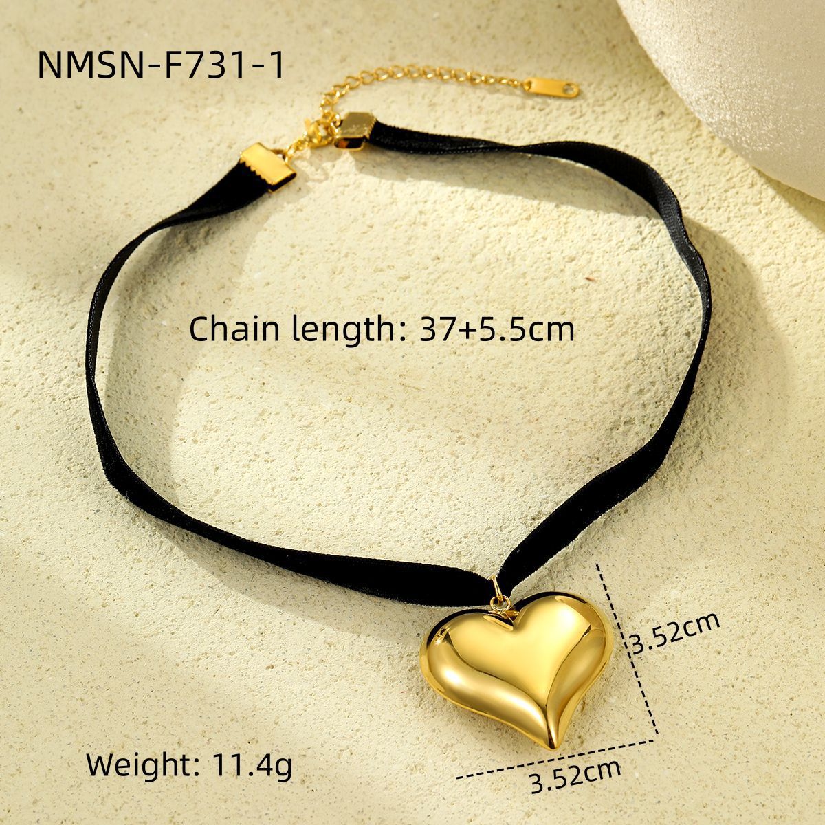 Valentine Day Love Stainless Steel Necklace Light Luxury High Grade Titanium Steel Peach Heart Clavicle Chain Sold Jewelry