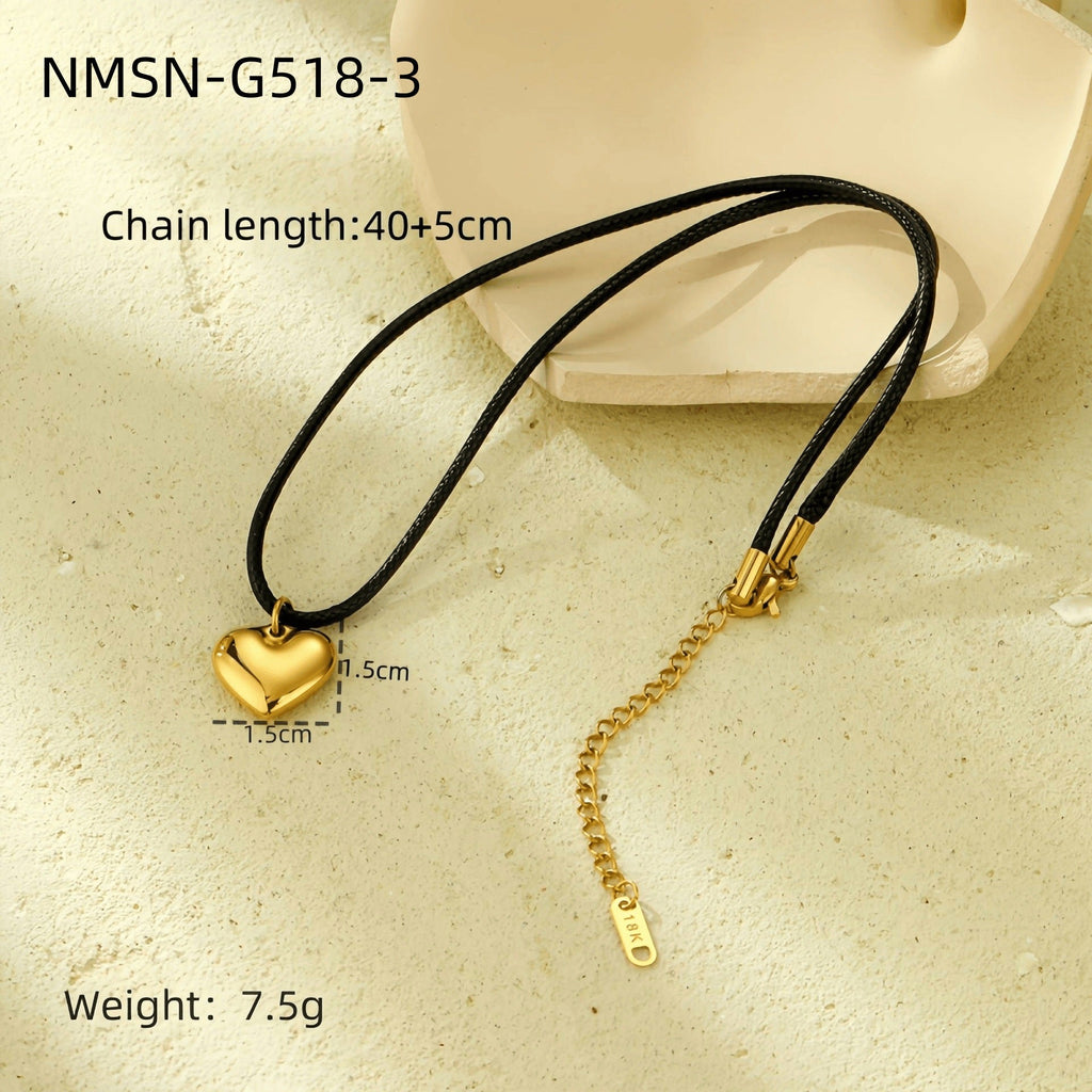 Valentine Day Love Stainless Steel Necklace Light Luxury High Grade Titanium Steel Peach Heart Clavicle Chain Sold Jewelry
