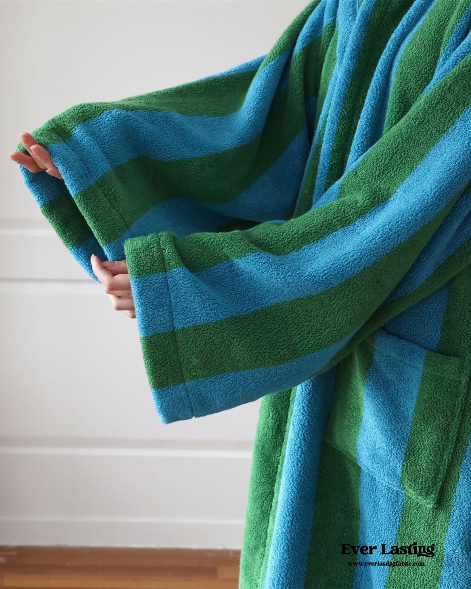 Modern Striped Cotton Bathrobe Set / Blue