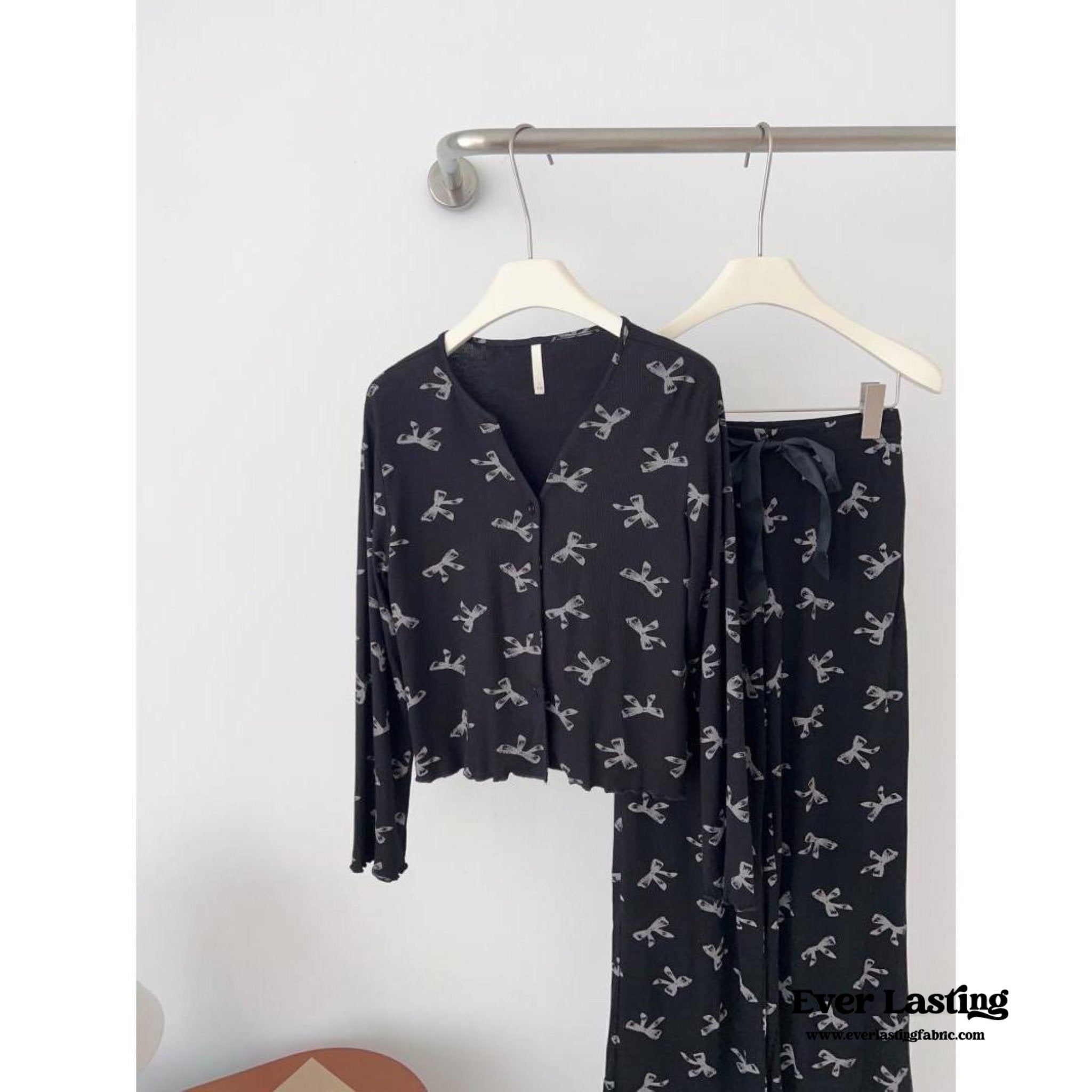 Bow V Neck Modal Pajama Set / Black