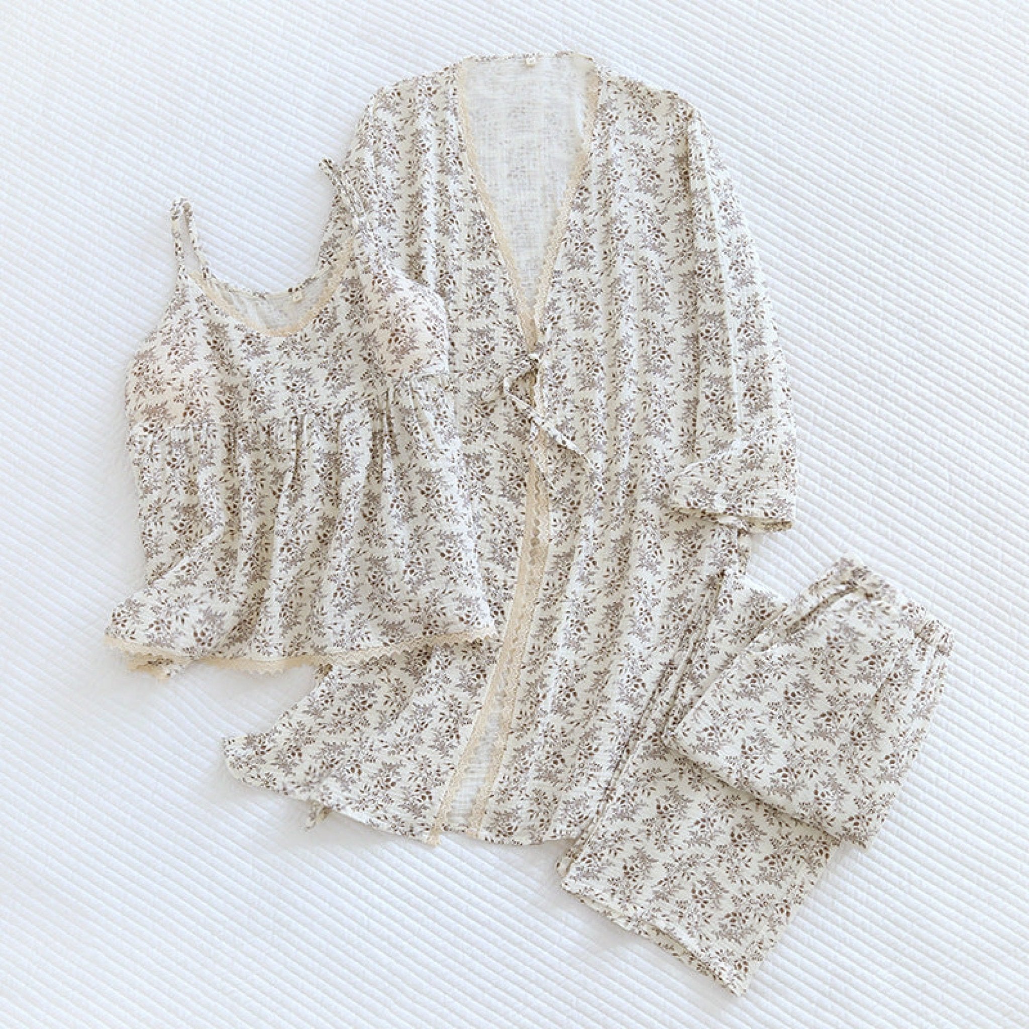 Floral V Tank and Long Pants with Cardigan Cotton Pajama Set / Blue