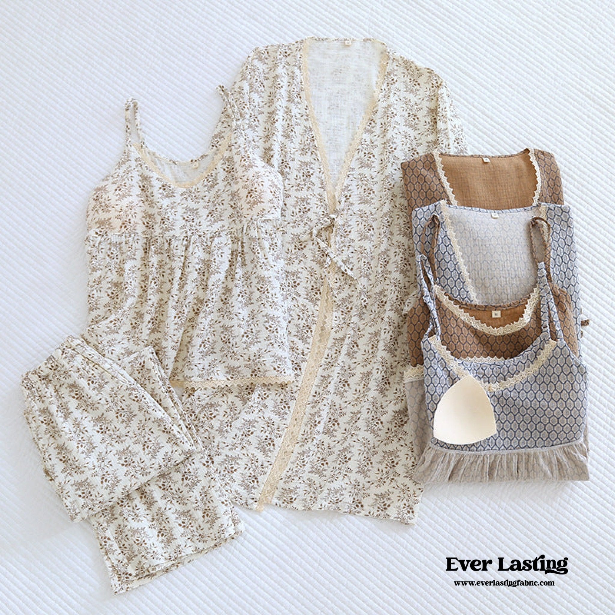 Floral V Tank and Long Pants with Cardigan Cotton Pajama Set / White