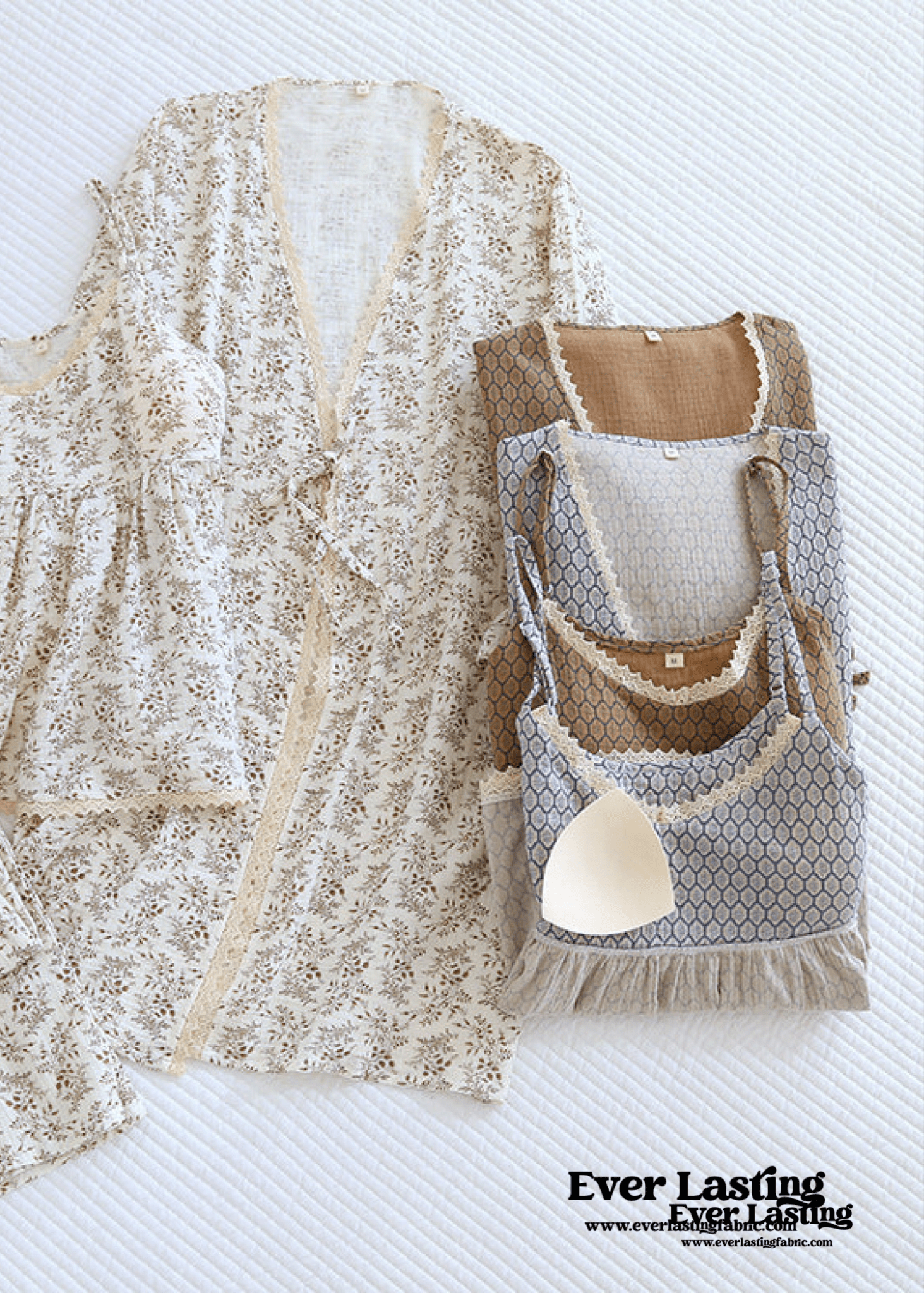 Floral V Tank and Long Pants with Cardigan Cotton Pajama Set / White