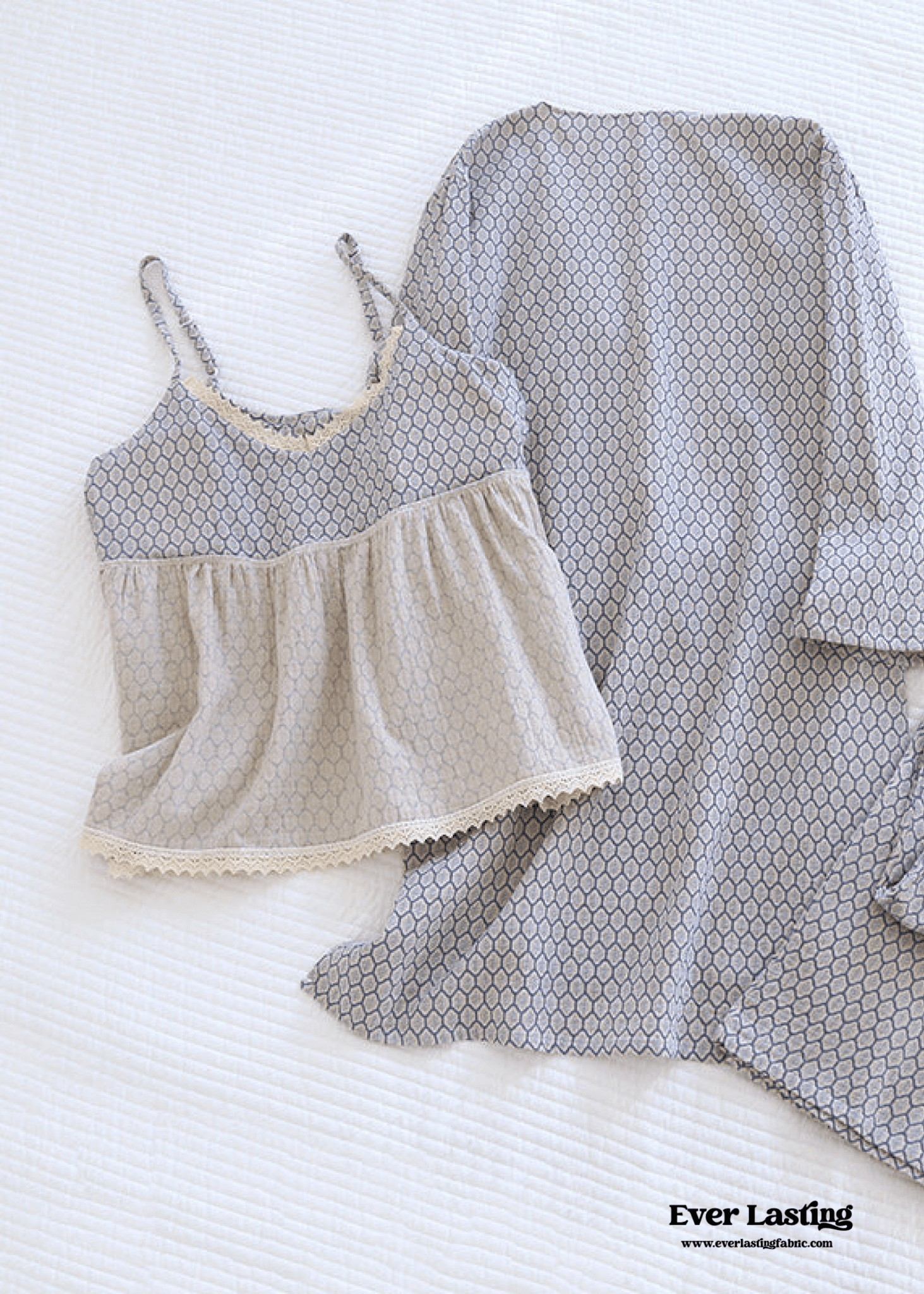 Floral V Tank and Long Pants with Cardigan Cotton Pajama Set / White