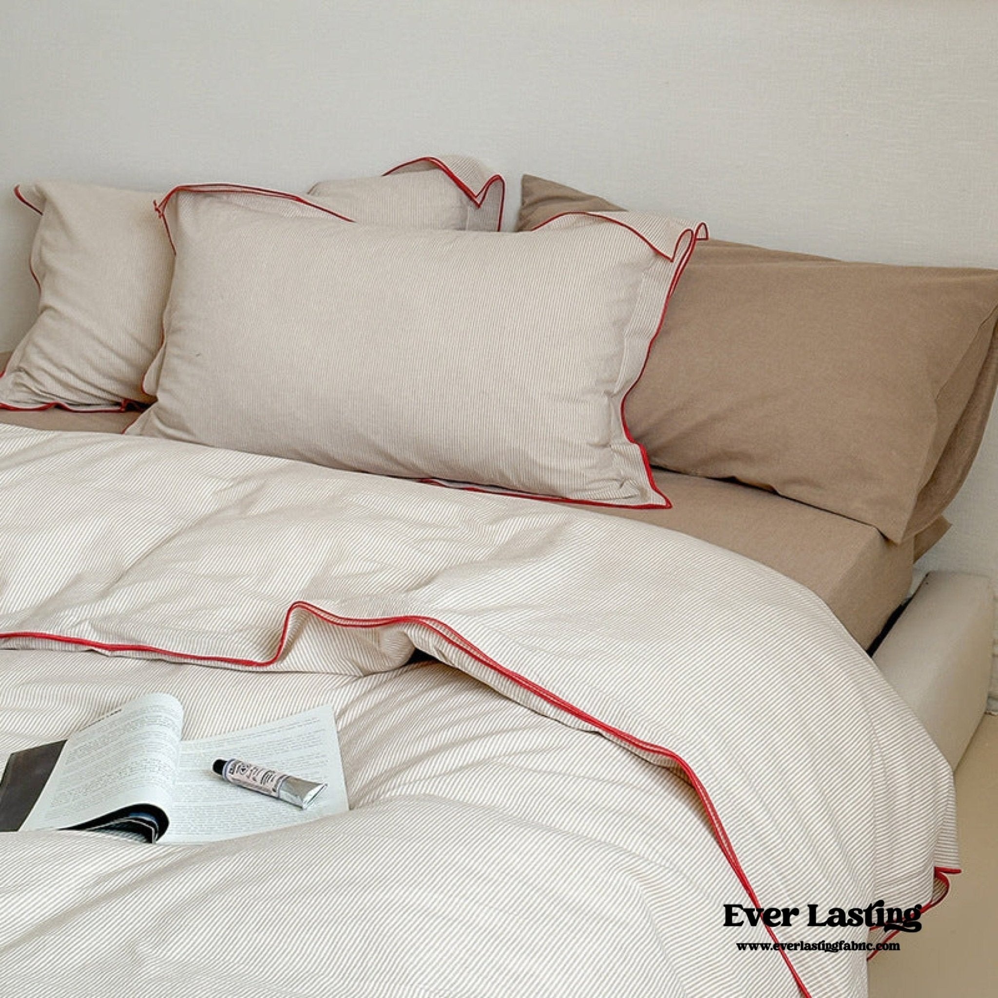 Joce Striped Bedding Set / Blue