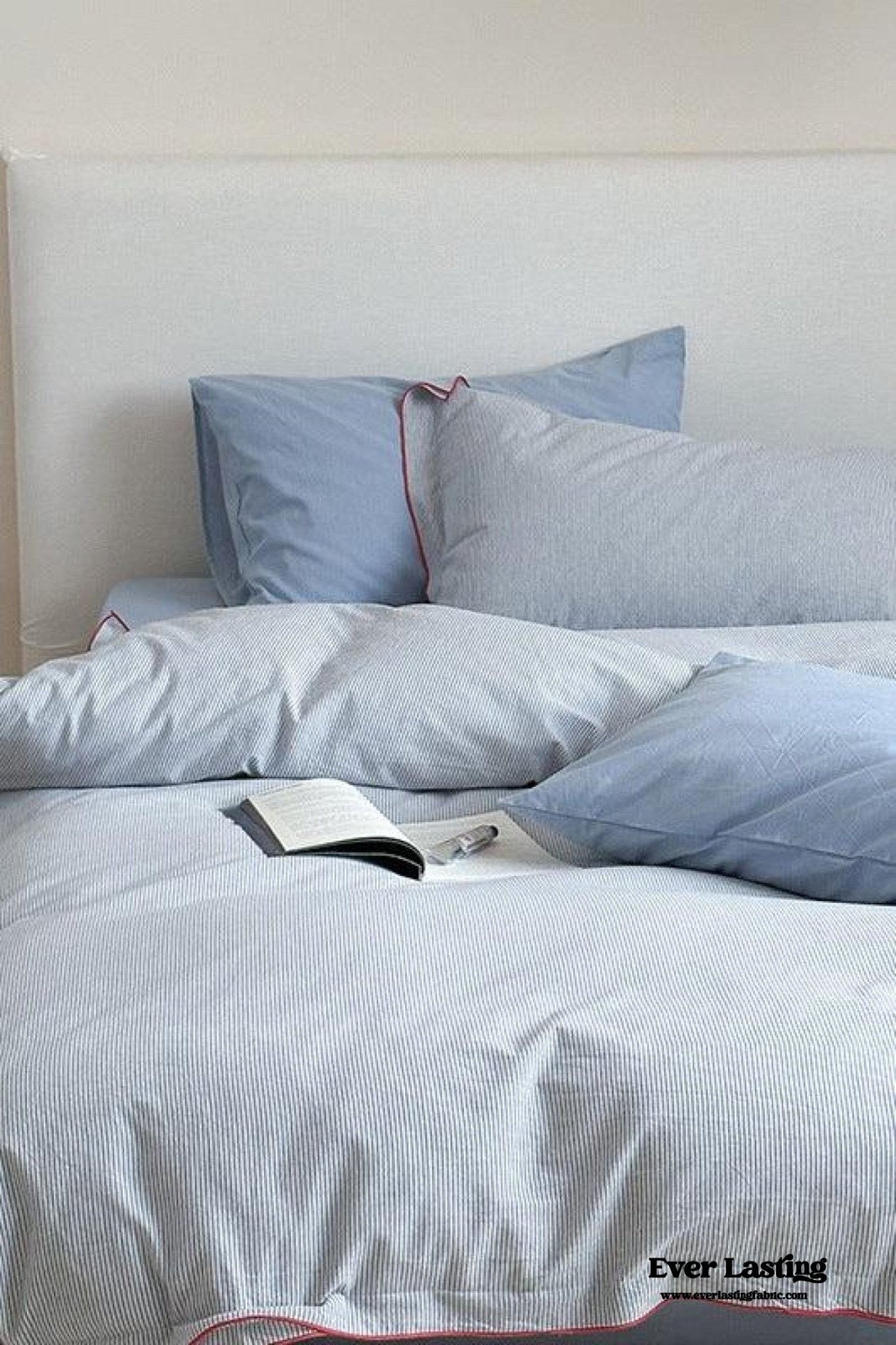 Joce Striped Bedding Set / Blue