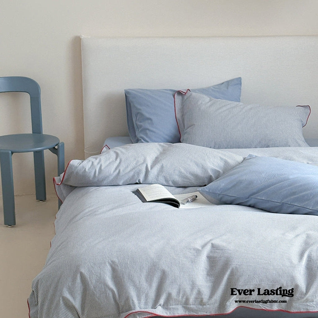 Joce Striped Bedding Set / Blue