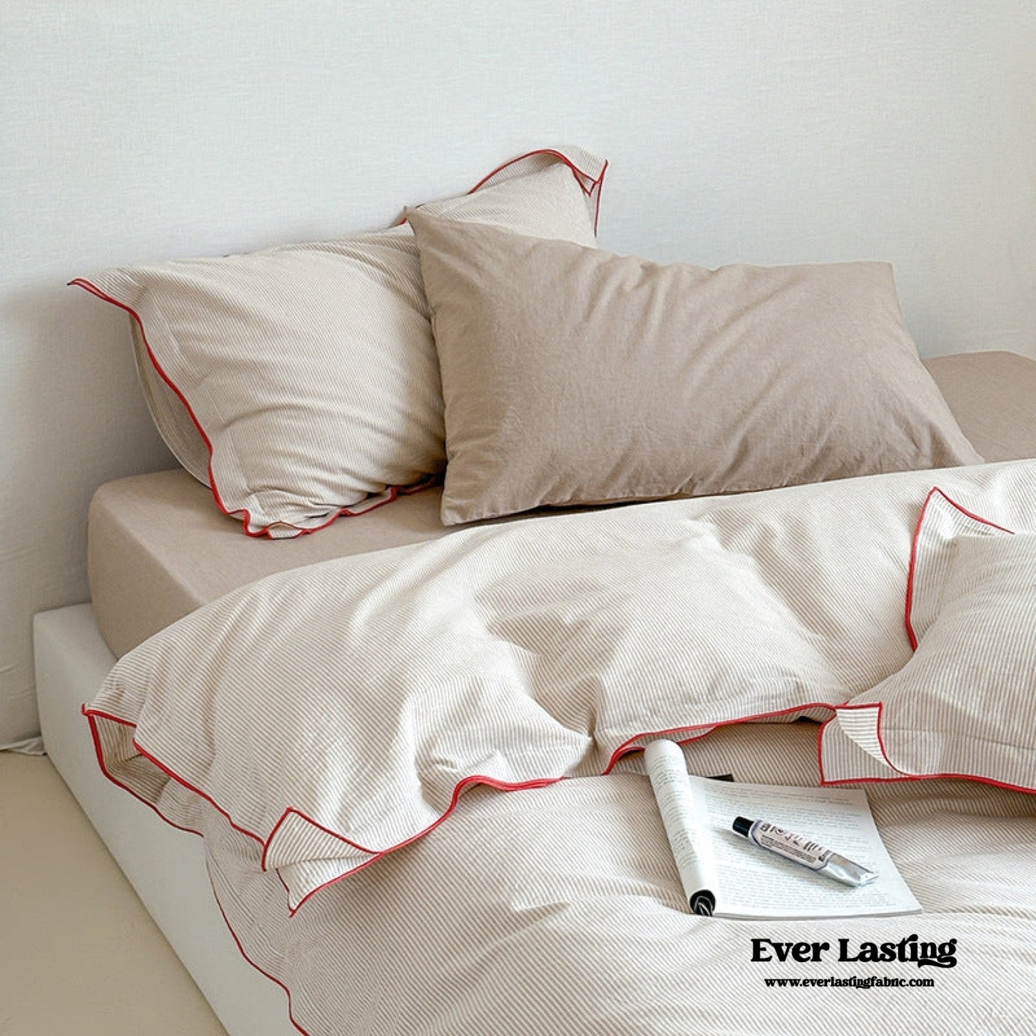 Joce Striped Bedding Set / Blue