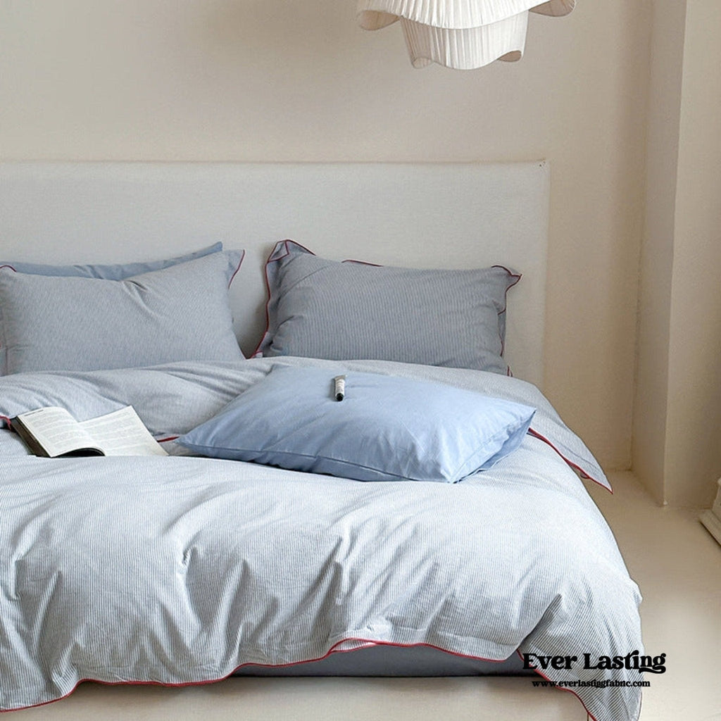 Joce Striped Bedding Set / Blue